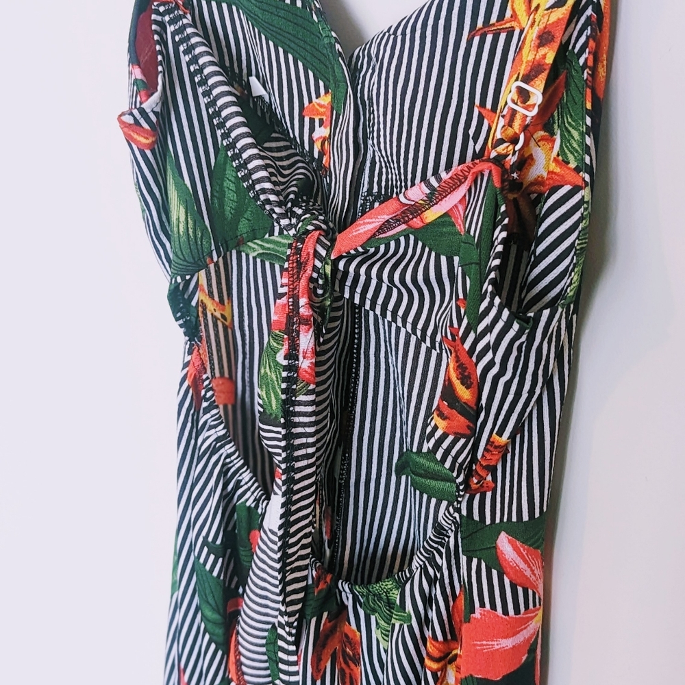 Button-Up Dress with Floral & Stripe Print - Picture 5 of 10